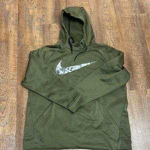 Green Nike Mens hoodie Dri-Fit
